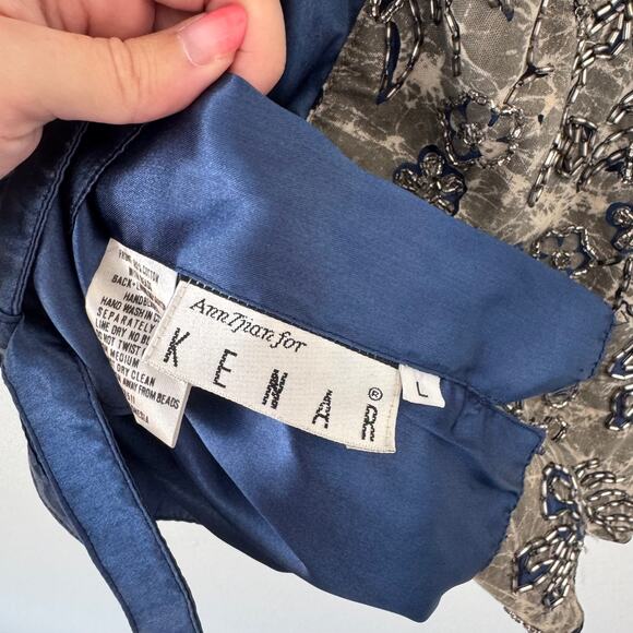 Vintage Hand Beaded Floral Silver and Blue Button Vest - Picture 5 of 7